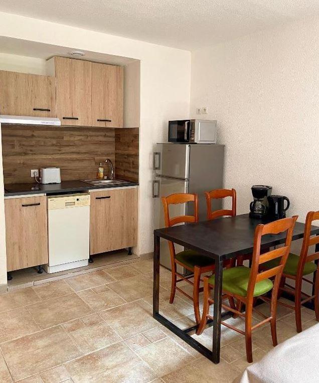 Les 4 Sources Aparthotel Corbes