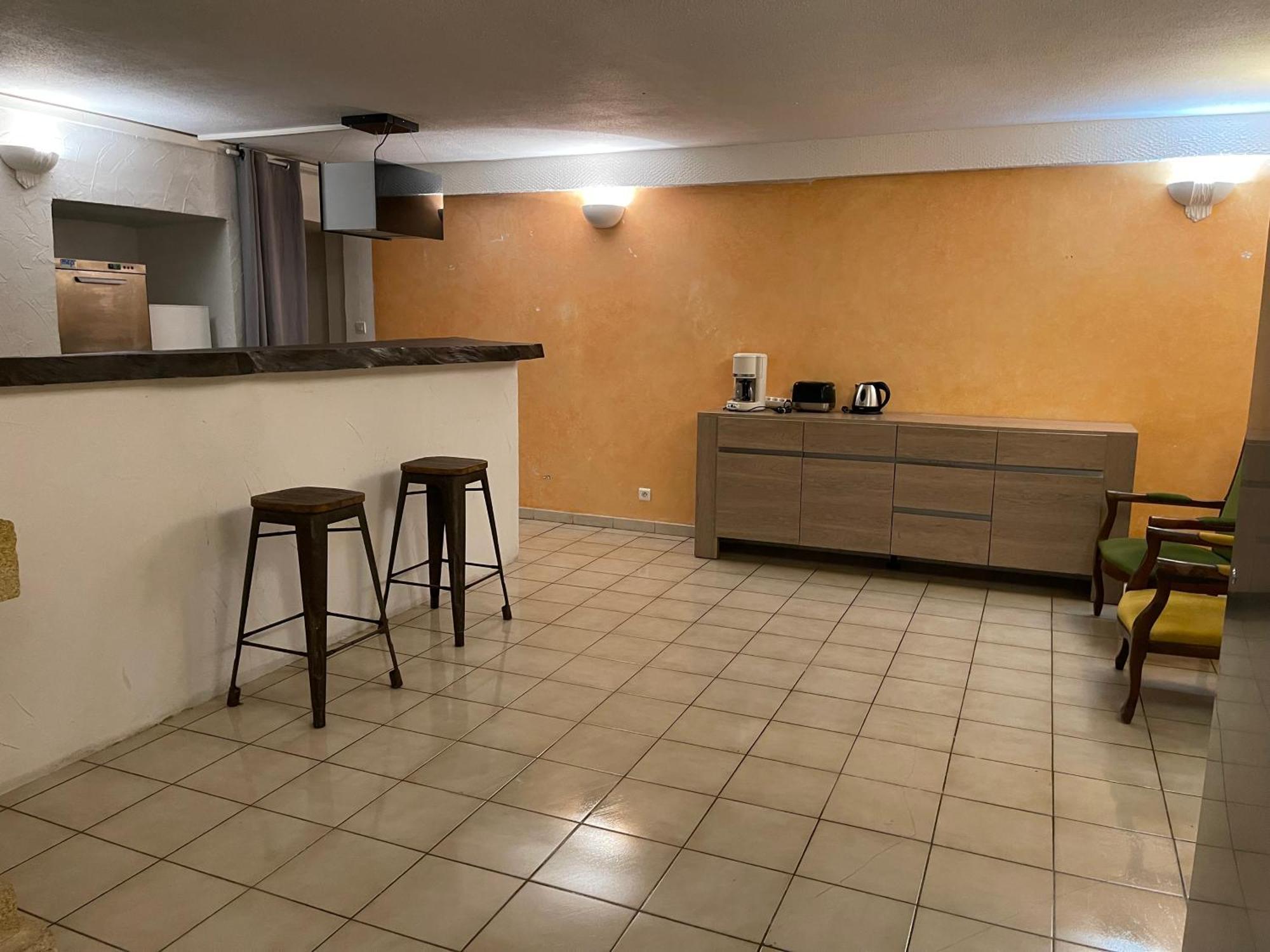 Apartahotel Les 4 Sources 2*